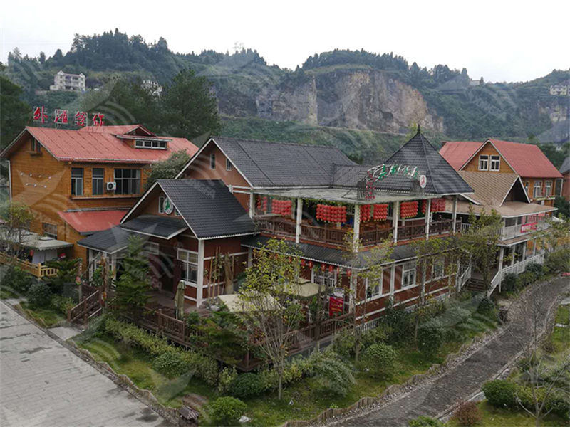 選擇合成樹脂瓦，為南方屋頂雨季防水護(hù)航